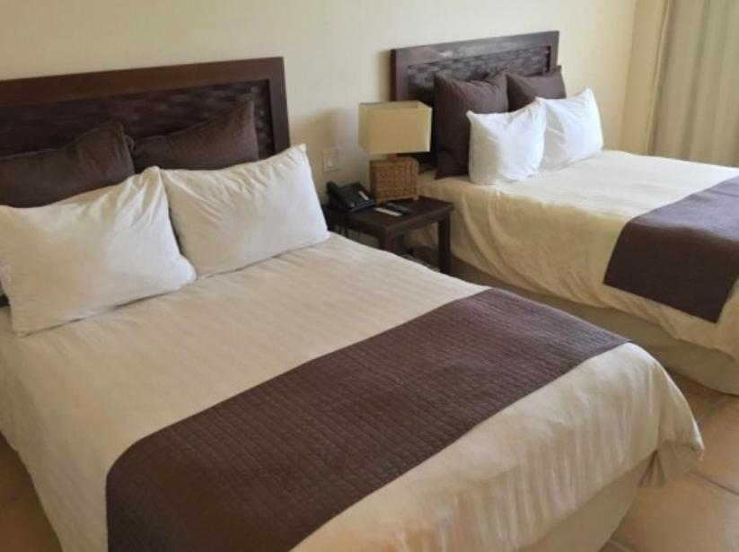 Private Family Room In Coronado Luxury Club & Suites Playa Coronado Ngoại thất bức ảnh