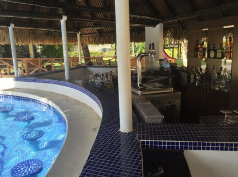 Private Family Room In Coronado Luxury Club & Suites Playa Coronado Ngoại thất bức ảnh